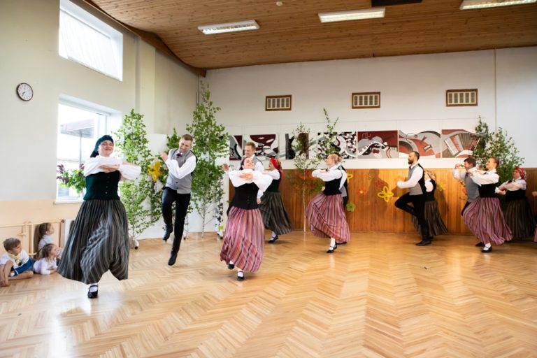 2019.05.17 – VPDK Krustu šķērsu koncerts _ Es gribu būt dzīves vidū 051