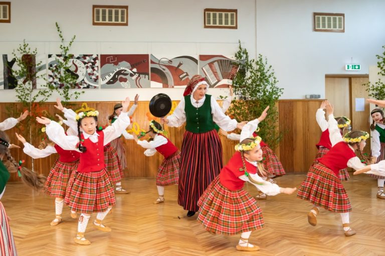 2019.05.17 – VPDK Krustu šķērsu koncerts _ Es gribu būt dzīves vidū 081