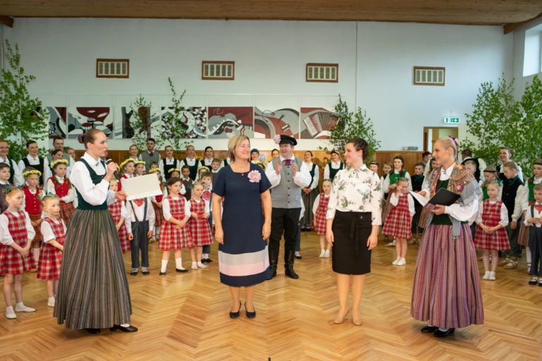 2019.05.17 – VPDK Krustu šķērsu koncerts _ Es gribu būt dzīves vidū 103