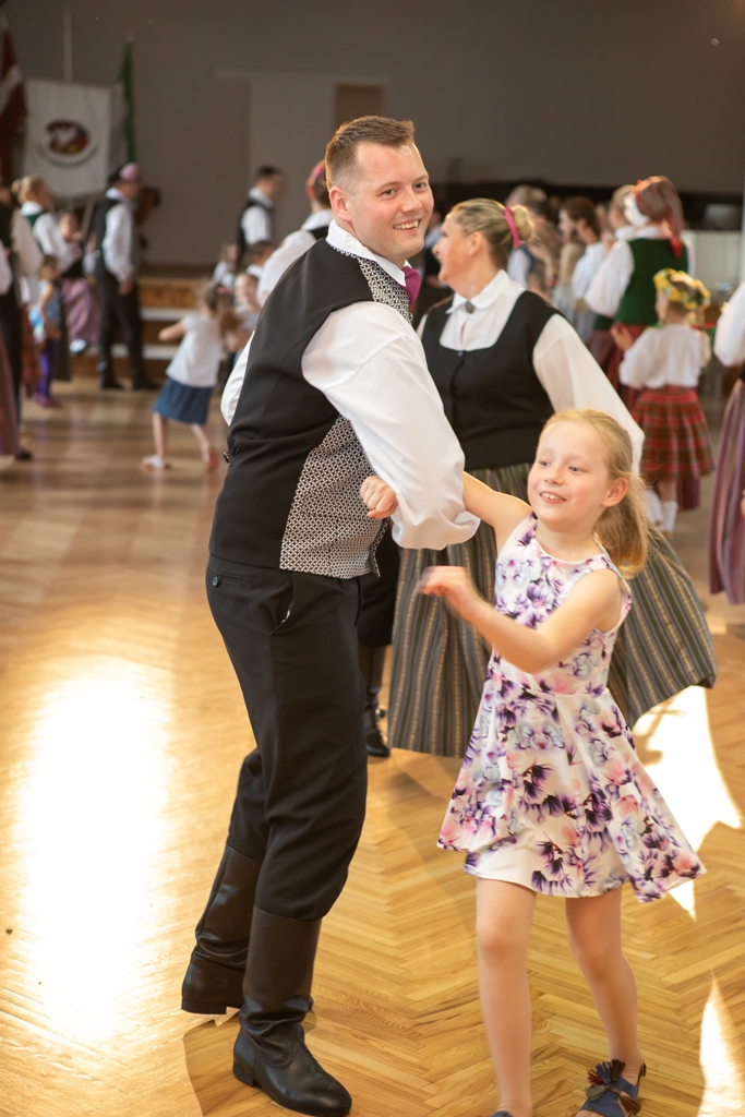 2019.05.17 – VPDK Krustu šķērsu koncerts _ Es gribu būt dzīves vidū 130