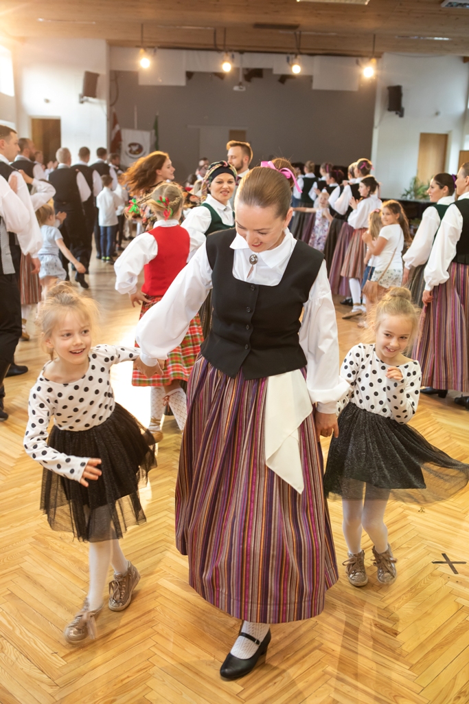 2019.05.17 – VPDK Krustu šķērsu koncerts _ Es gribu būt dzīves vidū 132